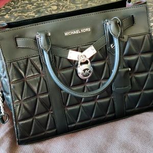 Nouveau Hamilton Large Quilted Smooth Leather Satchel in Black
